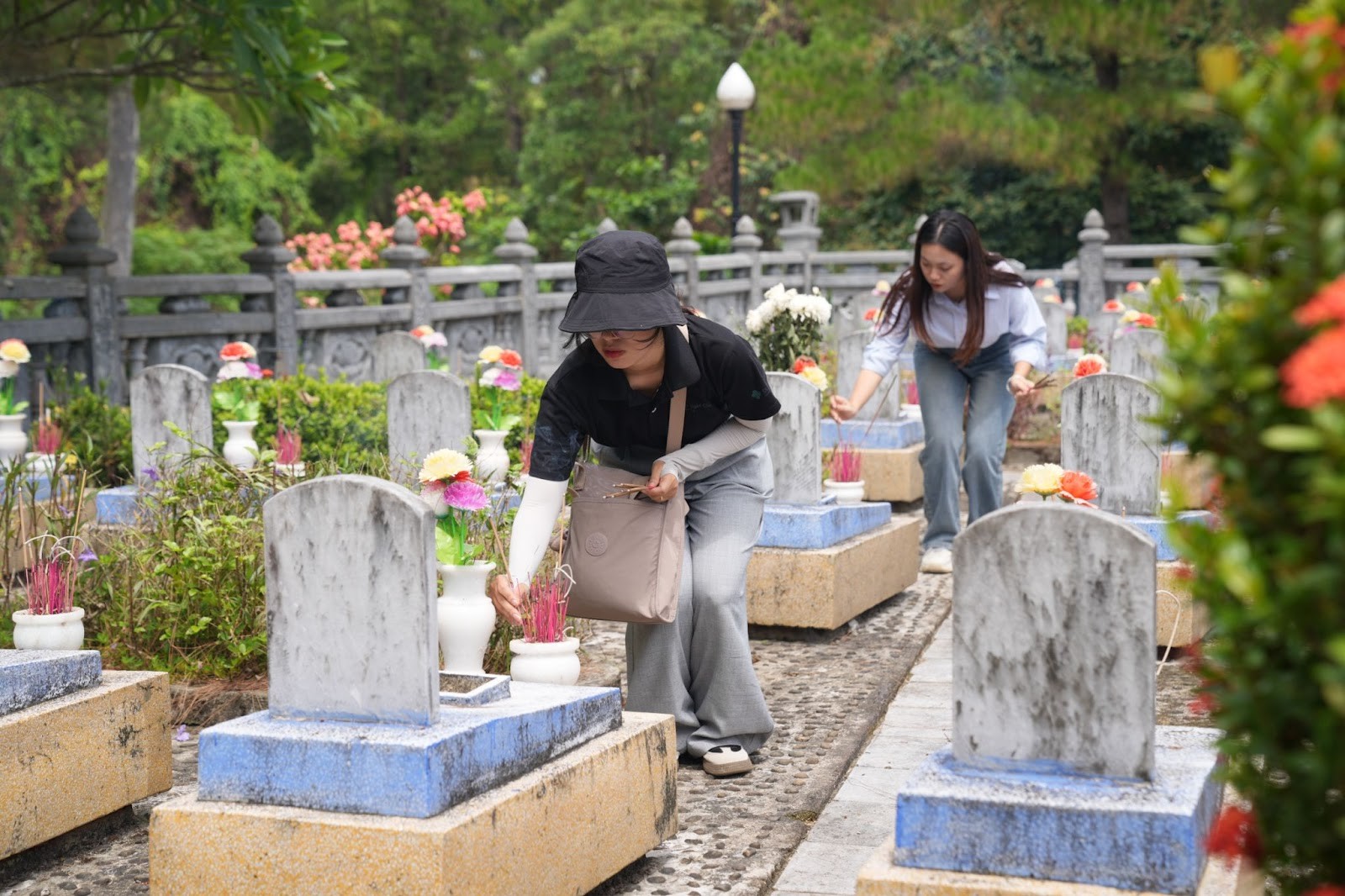 Phòng khám St. Paul thực hiện chương trình \'Ghi công ơn - đáp nghĩa tình\'