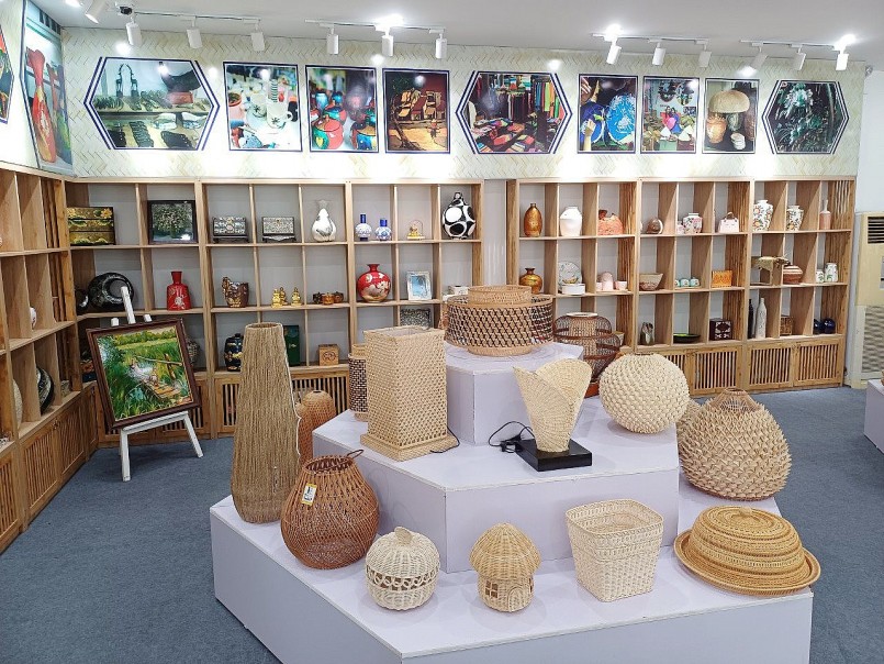 Hà Nội quảng bá các sản phẩm thủ công mỹ nghệ, OCOP, công nghiệp nông thôn tiêu biểu năm 2024