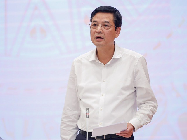 Thứ trưởng Bộ Xây dựng Bùi Xuân Dũng. Ảnh: VGP Thứ trưởng Bộ Xây dựng Bùi Xuân Dũng. Ảnh: VGP