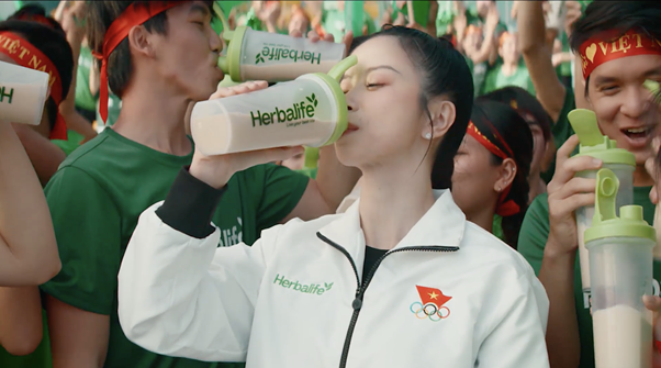  Herbalife không chỉ hỗ trợ về dinh dưỡng thể thao mà còn tiếp sức về tinh thần giúp các VĐV chinh phục giới hạn và gặt hái thành công