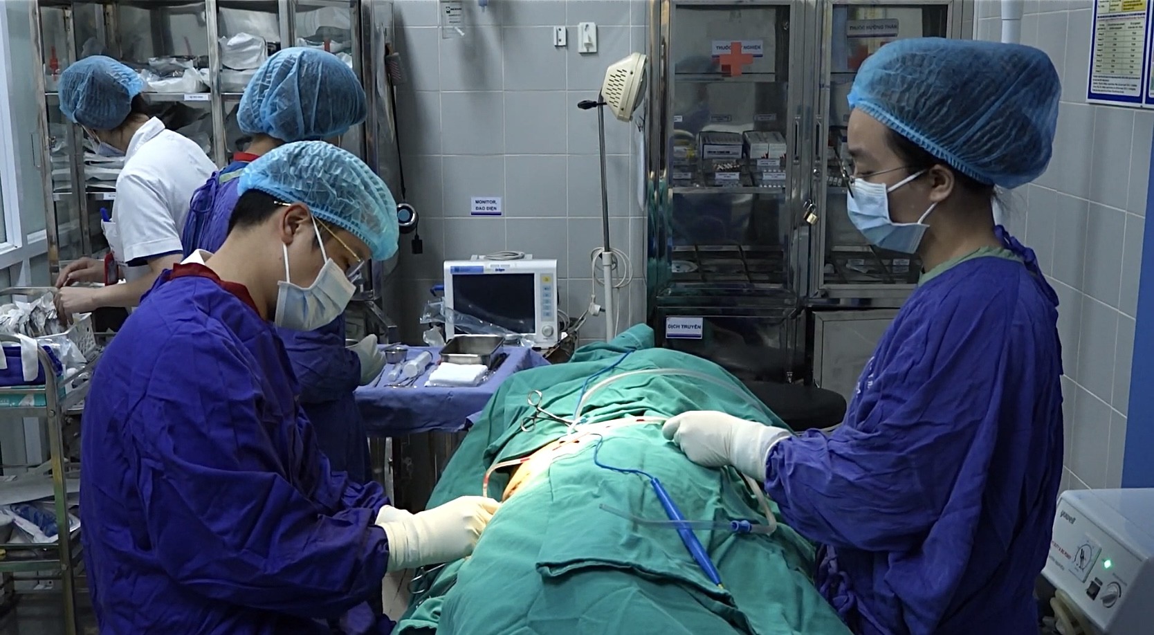 Phẫu thuật hút mỡ và các biến chứng nguy hiểm tính mạng có thể gặp