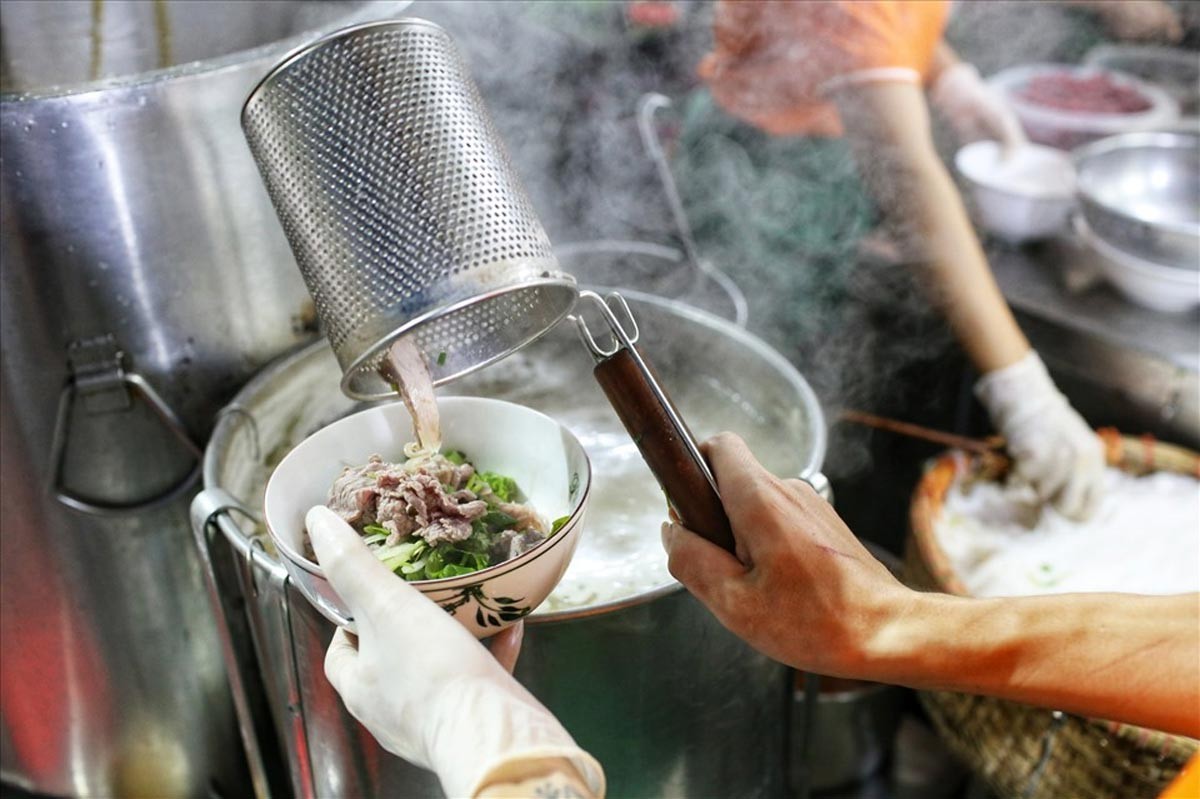 Phở là món ăn phổ biến trong văn hóa ẩm thực Việt Nam. Ảnh: Tô Thế