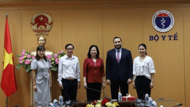 Ngành y tế Nicaragua mong muốn học hỏi về y học cổ truyền Việt Nam