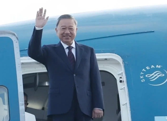 Tổng Bí thư, Chủ tịch nước Tô Lâm lên đường thăm Trung Quốc. Ảnh: TTXVN Tổng Bí thư, Chủ tịch nước Tô Lâm lên đường thăm Trung Quốc. Ảnh: TTXVN