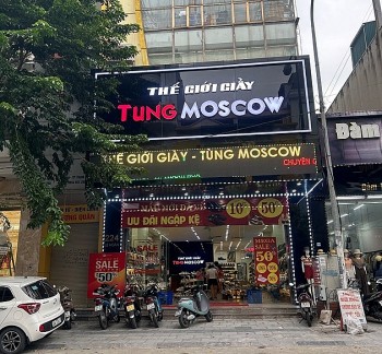 Cửa hàng "Thế giới giầy Tùng MOSCOW" bày bán nhiều hàng hóa giả mạo nhãn hiệu