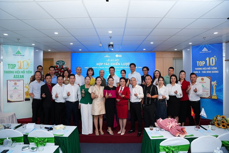 Ký kết thỏa thuận hợp tác chiến lược giữa Vinalink Group và SYS Việt Nam