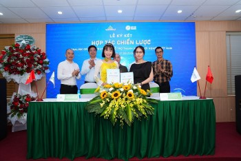 Vinalink Group và SYS Việt Nam ký kết thỏa thuận hợp tác chiến lược