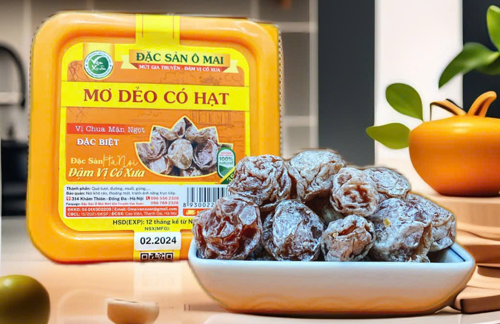 Sản phẩm ô mai Vạn Xuân. Sản phẩm ô mai Vạn Xuân.