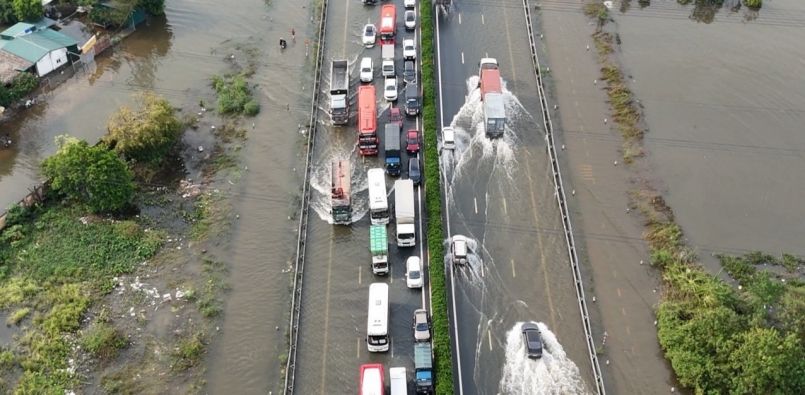 Bão số 3 gây thiệt hại khoảng 40.000 tỷ đồng, kéo giảm GDP cả năm Bão số 3 gây thiệt hại khoảng 40.000 tỷ đồng, kéo giảm GDP cả năm