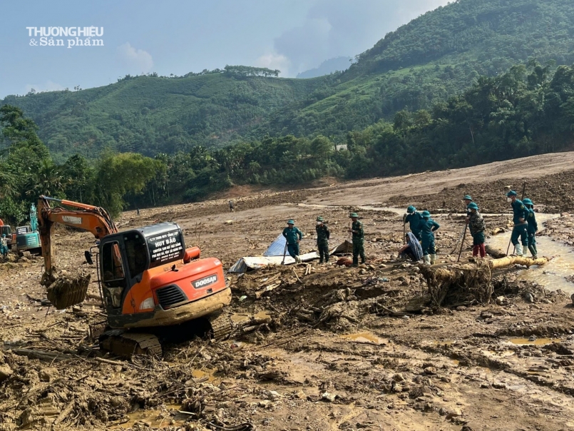 Tận cùng đau thương ở thôn Làng Nủ Tận cùng đau thương ở thôn Làng Nủ