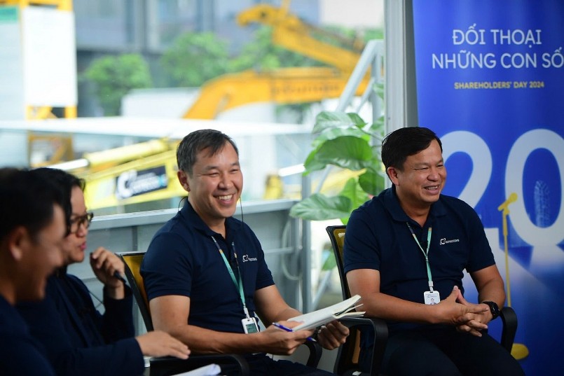 Kẻ “lập dị” sẵn sàng ngược đường, đón đầu thử thách để nâng tầm ngành xây dựng Việt Kẻ “lập dị” sẵn sàng ngược đường, đón đầu thử thách để nâng tầm ngành xây dựng Việt