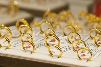 Giá vàng nhẫn lập đỉnh mới 82,5 triệu đồng/lượng, liệu có tiếp tục tăng?
