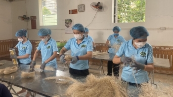 Hà Nội: Về làng So khám phá quy trình sản xuất miến dong truyền thống Dương Kiên