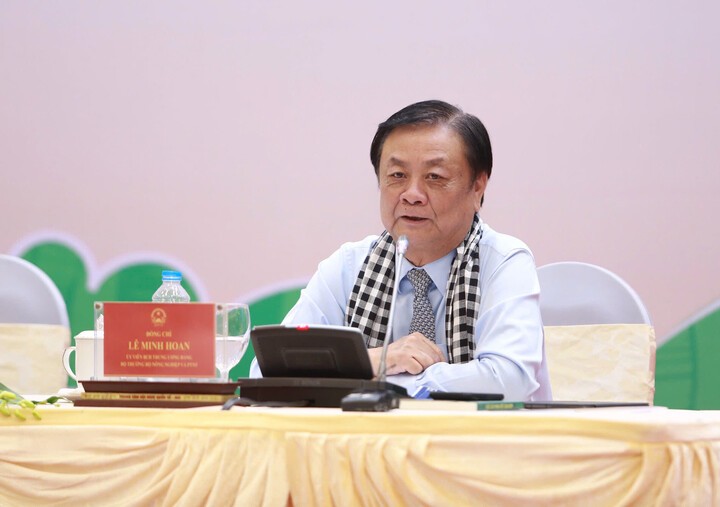 Bộ trưởng Bộ NN-PTNT Lê Minh Hoan Bộ trưởng Bộ NN-PTNT Lê Minh Hoan
