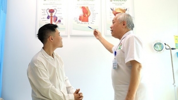 Phòng khám Đa Khoa Y Học Quốc Tế hội tụ các PGS, Tiến sỹ, Bác sỹ đầu ngành, không ngừng nâng cao chất lượng điều trị bệnh.