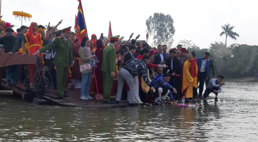 Đền Quan Lớn Tuần Tranh: Trốn linh thiêng thờ vị thần cai quản sông nước ở Hải Dương Đền Quan Lớn Tuần Tranh: Trốn linh thiêng thờ vị thần cai quản sông nước ở Hải Dương