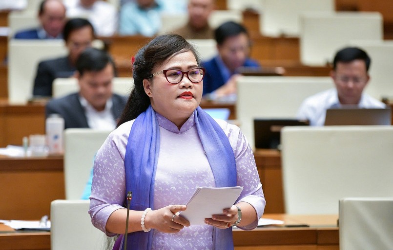 đại biểu Nguyễn Thị Sửu – Đoàn ĐBQH tỉnh Thừa Thiên Huế