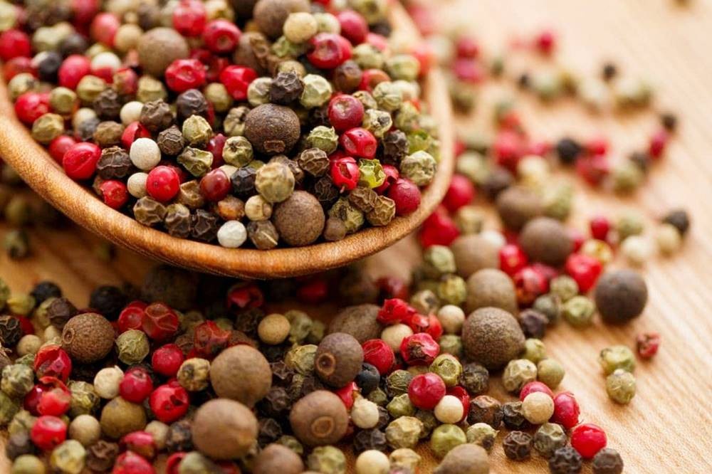 Giá tiêu trong nước hôm nay (12/11) giảm nhẹ ở một số vùng. Giá tiêu trong nước hôm nay (12/11) giảm nhẹ ở một số vùng.