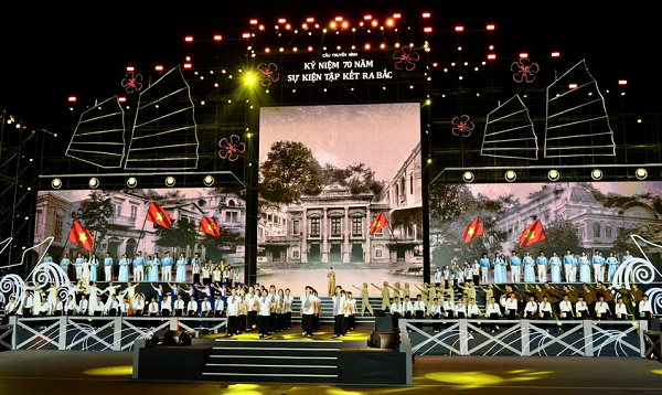 70 năm Tập kết ra Bắc: Dấu son lịch sử của dân tộc 70 năm Tập kết ra Bắc: Dấu son lịch sử của dân tộc