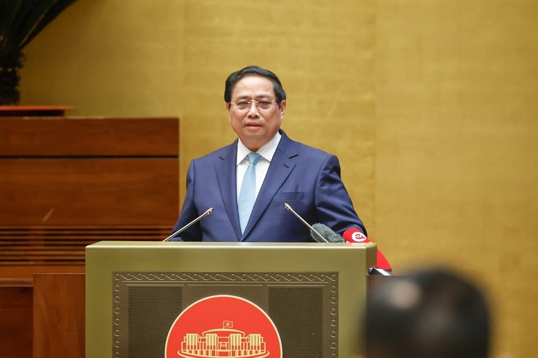 Thủ tướng Phạm Minh Chính trình bày những nội dung chủ yếu về tình hình KTXH năm 2024, giải pháp tăng tốc phát triển KTXH năm 2025 tại Hội nghị toàn quốc sáng 01/12 - Ảnh: VGP Thủ tướng Phạm Minh Chính trình bày những nội dung chủ yếu về tình hình KTXH năm 2024, giải pháp tăng tốc phát triển KTXH năm 2025 tại Hội nghị toàn quốc sáng 01/12 - Ảnh: VGP