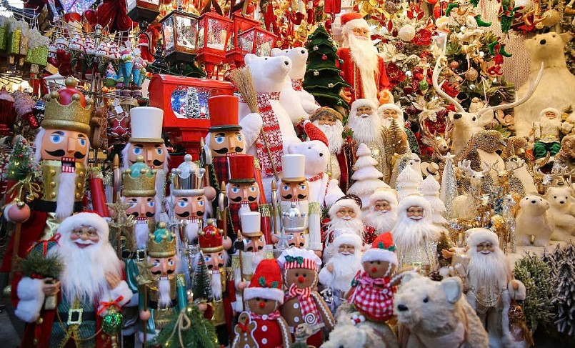 Mê mẩn không khí Giáng sinh trên phố Hàng Mã