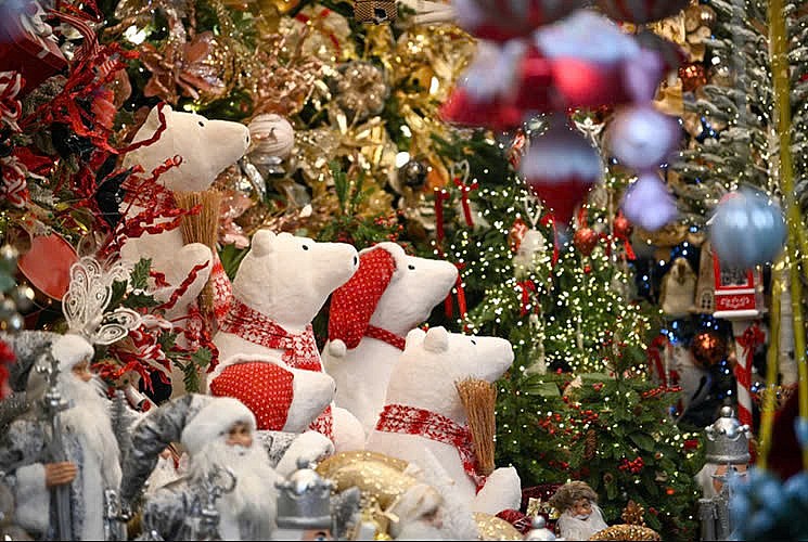 Mê mẩn không khí Giáng sinh trên phố Hàng Mã