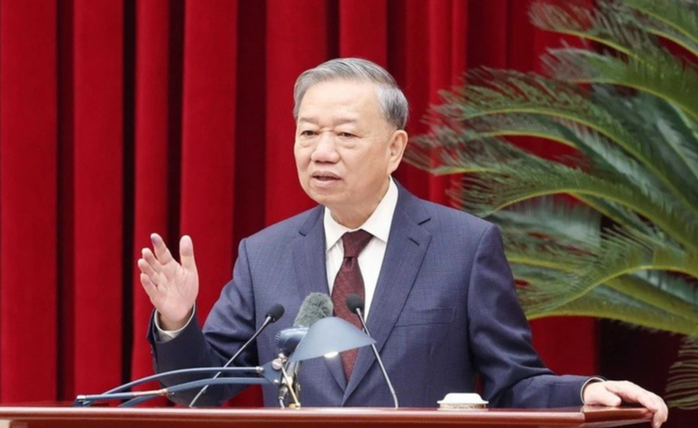 Tổng Bí thư gợi mở, phải làm tốt công tác tham mưu, sắp xếp tinh gọn tổ chức bộ máy của hệ thống chính trị gắn với cơ cấu lại đội ngũ cán bộ Tổng Bí thư gợi mở, phải làm tốt công tác tham mưu, sắp xếp tinh gọn tổ chức bộ máy của hệ thống chính trị gắn với cơ cấu lại đội ngũ cán bộ