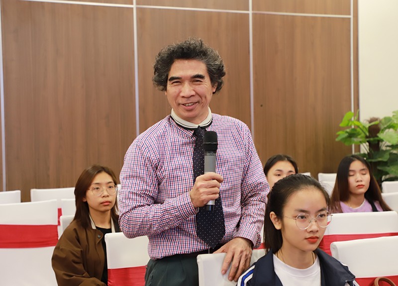 Chuyên gia kinh tế, PGS.TS Nguyễn Thường Lạng. Chuyên gia kinh tế, PGS.TS Nguyễn Thường Lạng.