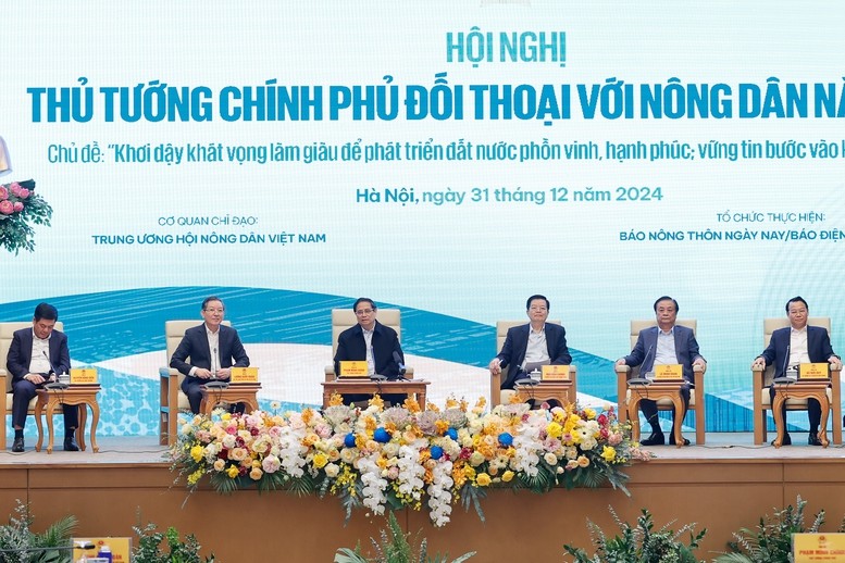 Thủ tướng Chính phủ Phạm Minh Chính chủ trì hội nghị đối thoại với nông dân Việt Nam năm 2024 - Ảnh VGP Thủ tướng Chính phủ Phạm Minh Chính chủ trì hội nghị đối thoại với nông dân Việt Nam năm 2024 - Ảnh VGP