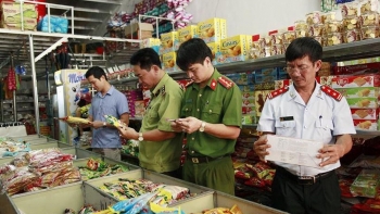 Hà Nội: Kiểm tra an toàn thực phẩm dịp Tết, xử phạt hơn 4,8 tỷ đồng