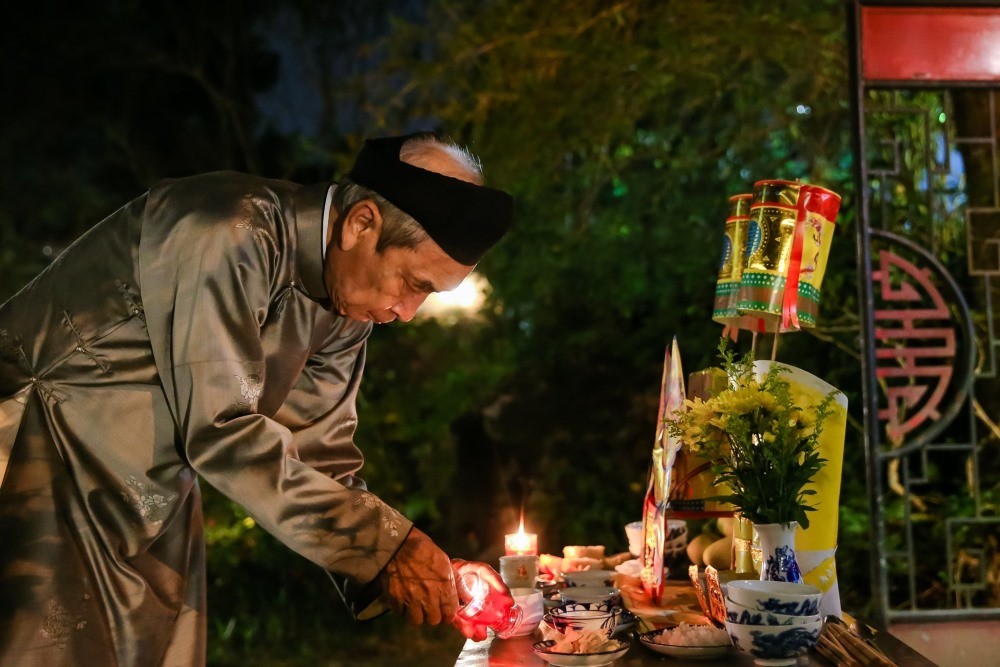 Về Tết Nguyên đán của người Việt