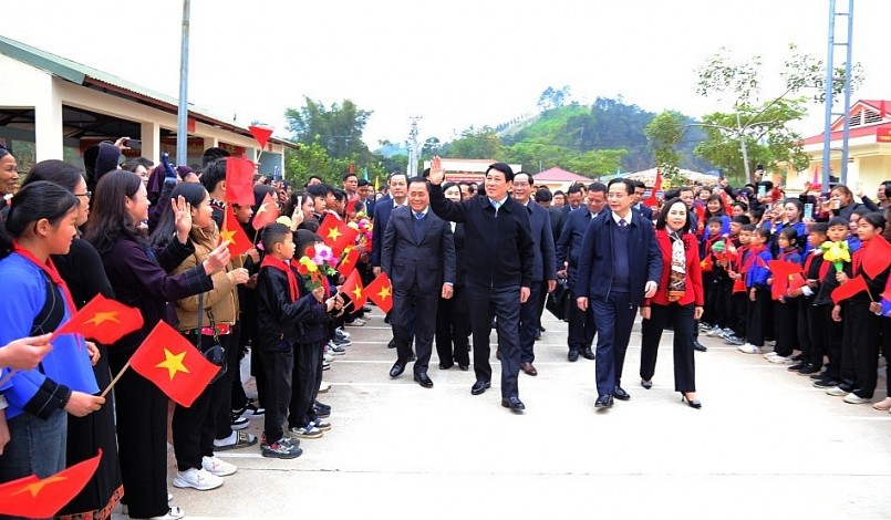 Chủ tịch nước Lương Cường dự \'Tết trồng cây Đời đời nhớ ơn Bác Hồ\' tại tỉnh Lạng Sơn Chủ tịch nước Lương Cường dự \'Tết trồng cây Đời đời nhớ ơn Bác Hồ\' tại tỉnh Lạng Sơn