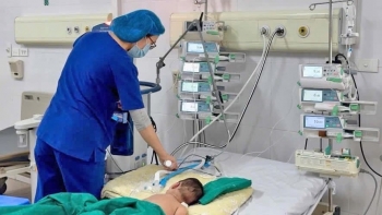 Chuyên gia khuyến cáo sự nhầm lẫn bệnh sởi và cúm có thể khiến bệnh trở nặng