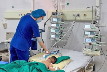 Chuyên gia khuyến cáo sự nhầm lẫn bệnh sởi và cúm có thể khiến bệnh trở nặng