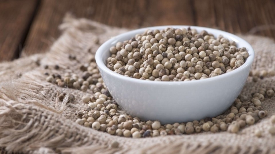 Giá tiêu hôm nay (14/2) tiếp tục giảm mạnh từ 2.000 – 2.500 đồng/kg. Giá tiêu hôm nay (14/2) tiếp tục giảm mạnh từ 2.000 – 2.500 đồng/kg.