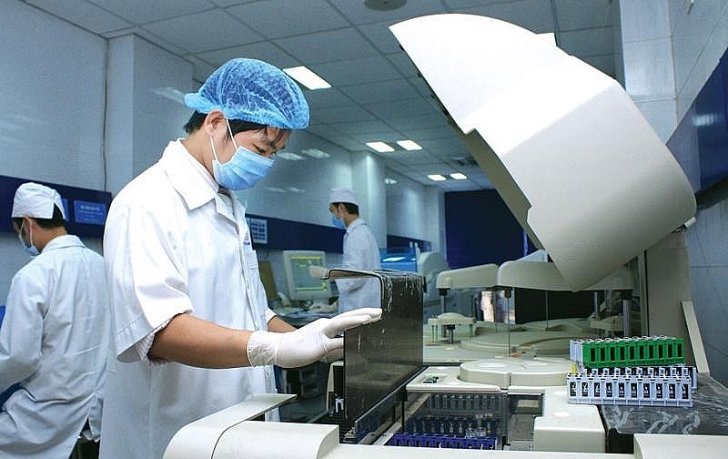 Tiền lương, thưởng trong doanh nghiệp Nhà nước phải gắn với nhiệm vụ, năng suất lao động Tiền lương, thưởng trong doanh nghiệp Nhà nước phải gắn với nhiệm vụ, năng suất lao động