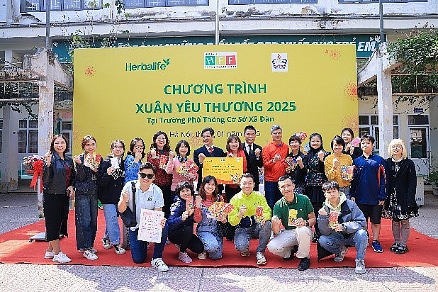 Xuân Yêu Thương tại Trường Xã Đàn – Hà Nội Xuân Yêu Thương tại Trường Xã Đàn – Hà Nội