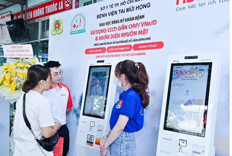 HDBank tài trợ hệ thống Kiosk y tế thông minh, góp phần tinh gọn thủ tục, giảm tải bệnh viện và thúc đẩy chuyển đổi số y tế HDBank tài trợ hệ thống Kiosk y tế thông minh, góp phần tinh gọn thủ tục, giảm tải bệnh viện và thúc đẩy chuyển đổi số y tế
