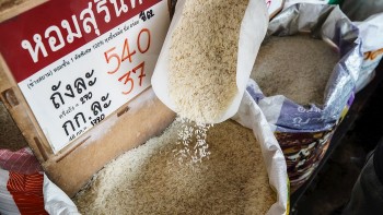 Ấn Độ bỏ lệnh cấm xuất khẩu gạo 100% tấm, gạo Việt bị ảnh hưởng ra sao?