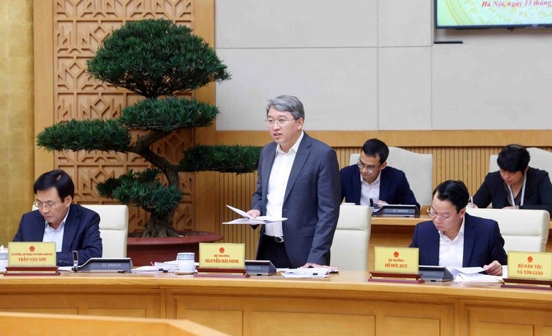 Bộ trưởng Bộ Tư pháp Nguyễn Hải Ninh phát biểu - Ảnh: VGP Bộ trưởng Bộ Tư pháp Nguyễn Hải Ninh phát biểu - Ảnh: VGP