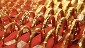 Giá vàng ở mức đỉnh mọi thời đại vẫn được dự báo tiếp tục tăng