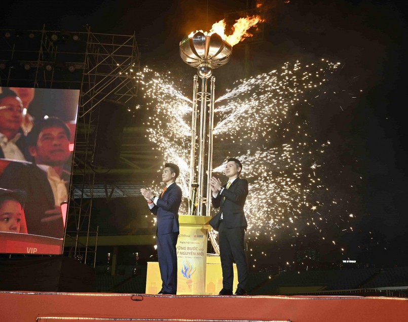 PCT SHB Đỗ Quang Vinh và PCT T&T Group Đỗ Vinh Quang thắp sáng ngọn lửa khát vọng vươn mình của người T&T – SHB