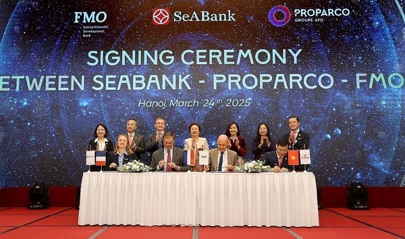 Tổ chức Tài chính Phát triển của Pháp (Proparco) và Ngân hàng Phát triển Doanh nghiệp Hà Lan (FMO) đã ký kết hợp tác đầu tư 80 triệu USD cho Ngân hàng TMCP Đông Nam Á (SeABank) Tổ chức Tài chính Phát triển của Pháp (Proparco) và Ngân hàng Phát triển Doanh nghiệp Hà Lan (FMO) đã ký kết hợp tác đầu tư 80 triệu USD cho Ngân hàng TMCP Đông Nam Á (SeABank)