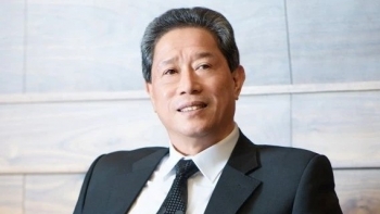 Chủ tịch HĐQT Ống thép Việt Đức từ nhiệm, vợ trở thành cổ đông lớn nhất