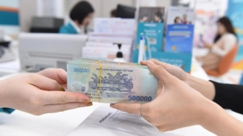 Thêm ngân hàng rời mốc lãi suất 6%/năm