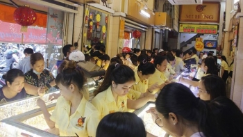 Chuyên gia chỉ rõ 5 sai lầm lớn khi đầu tư vàng "lướt sóng"