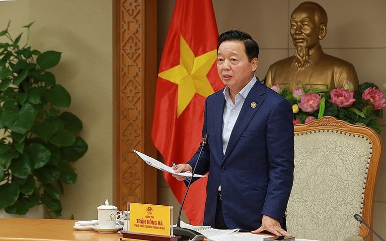 Phó Thủ tướng Trần Hồng Hà yêu cầu không để xảy ra khoảng trống, vướng mắc trong thực hiện 3 chương trình mục tiêu quốc gia - Ảnh: VGP