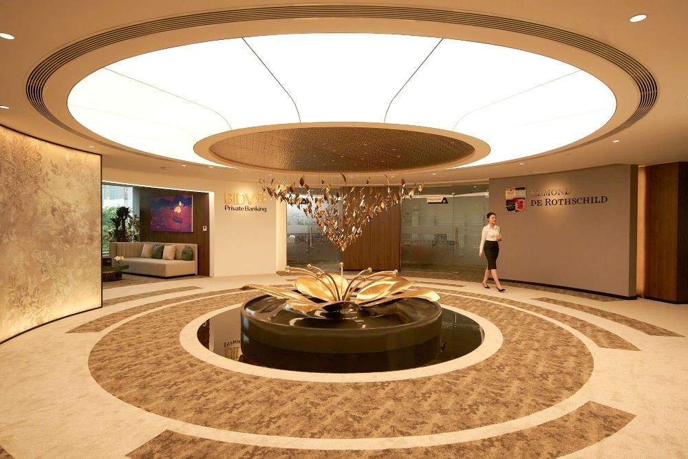 Không gian sang trọng đẳng cấp tại Chi nhánh Trung tâm Khách hàng Cá nhân Cao cấp TP. Hồ Chí Minh Không gian sang trọng đẳng cấp tại Chi nhánh Trung tâm Khách hàng Cá nhân Cao cấp TP. Hồ Chí Minh