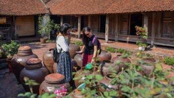 Ẩm thực làng cổ Đường Lâm hấp dẫn du khách thập phương