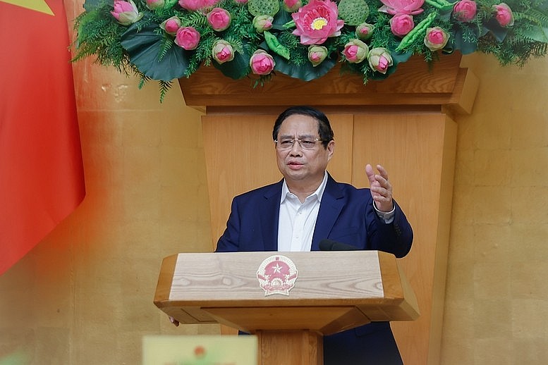 Thủ tướng yêu cầu bám sát Nghị quyết Đại hội XIII của Đảng, các kết luận, nghị quyết của Trung ương, Bộ Chính trị, Ban Bí thư, đồng chí Tổng Bí thư Tô Lâm, các nghị quyết của Quốc hội, Chính phủ, chỉ đạo của Thủ tướng Chính phủ. Không thay đổi mục tiêu tăng trưởng 8% trở lên - Ảnh: VGP/Nhật Bắc Thủ tướng yêu cầu bám sát Nghị quyết Đại hội XIII của Đảng, các kết luận, nghị quyết của Trung ương, Bộ Chính trị, Ban Bí thư, đồng chí Tổng Bí thư Tô Lâm, các nghị quyết của Quốc hội, Chính phủ, chỉ đạo của Thủ tướng Chính phủ. Không thay đổi mục tiêu tăng trưởng 8% trở lên - Ảnh: VGP/Nhật Bắc